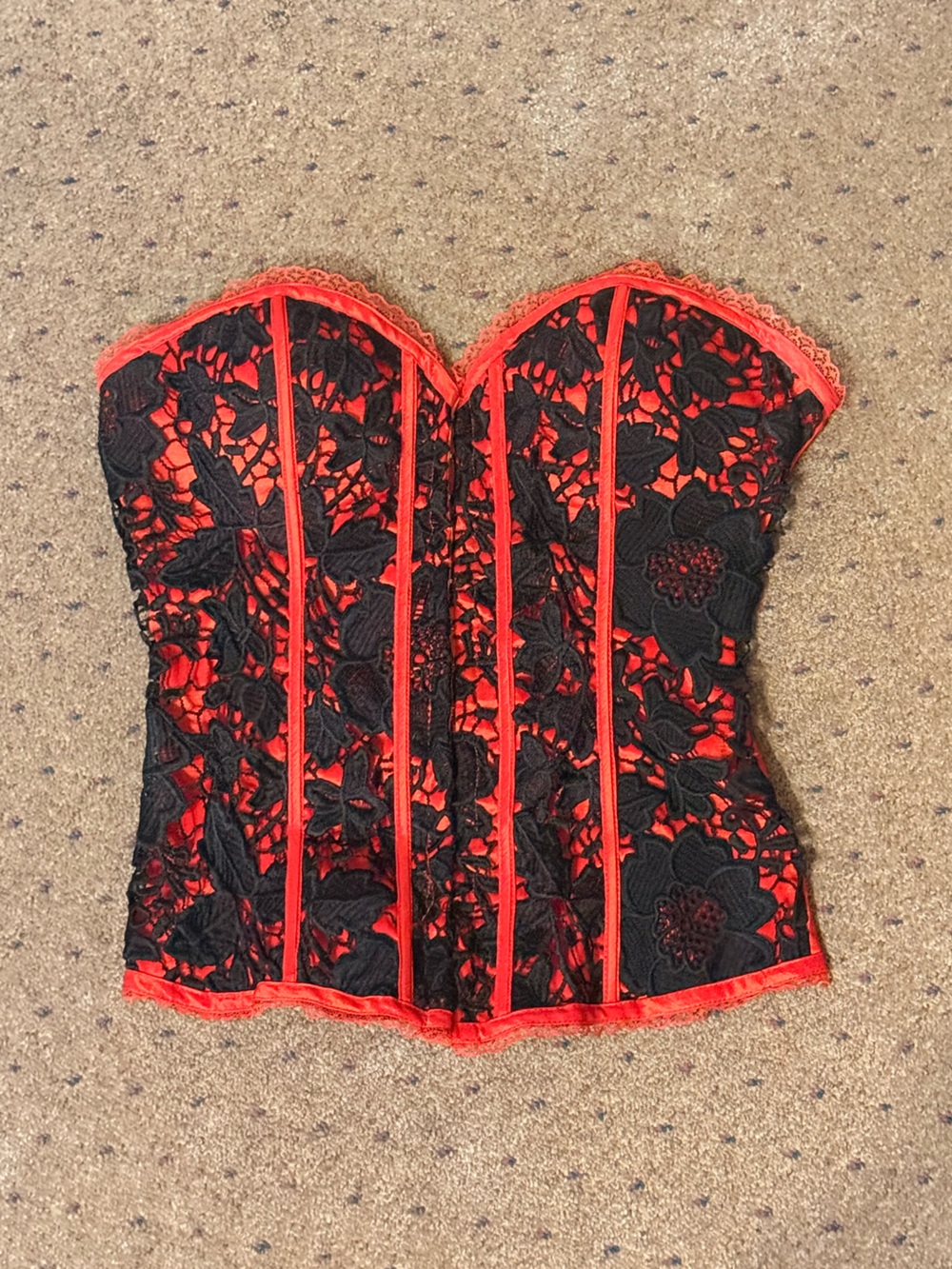 Red and Black Floral Lace Strapless Bandeau Corset